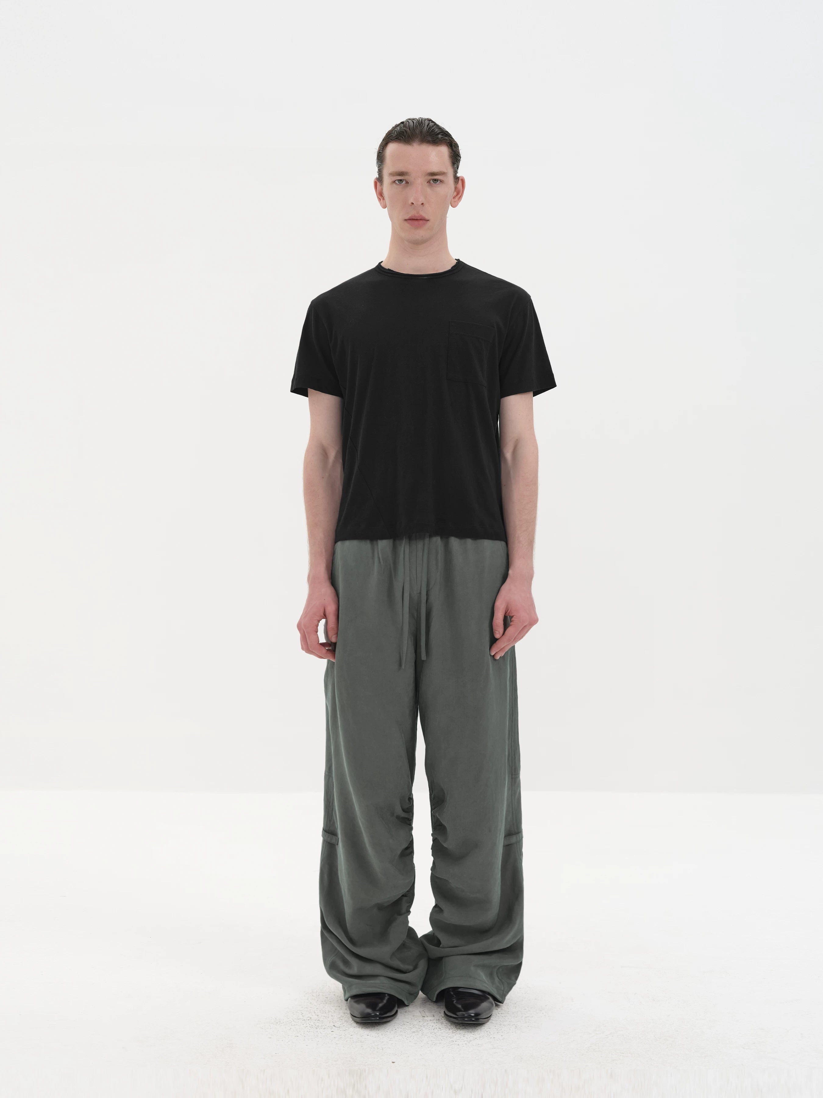Sand Washed Pleated Tencel Pants