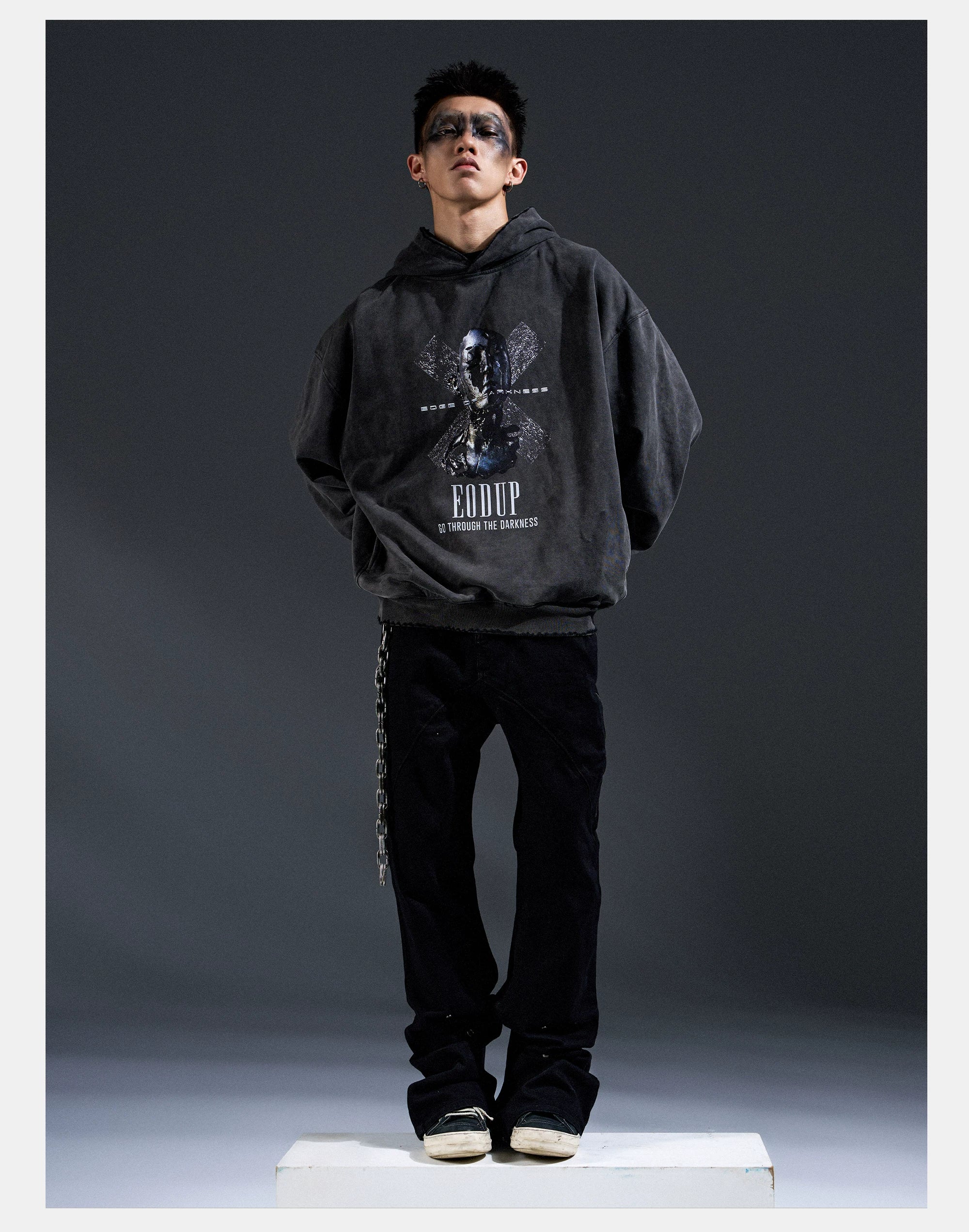 Loose Distressed Dark Metallic Print Sweatshirt