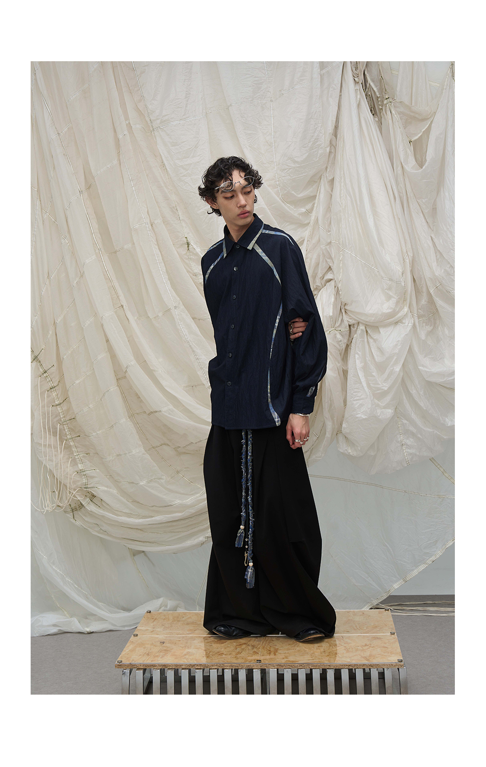 Loose Draped Pleated Curved Trousers