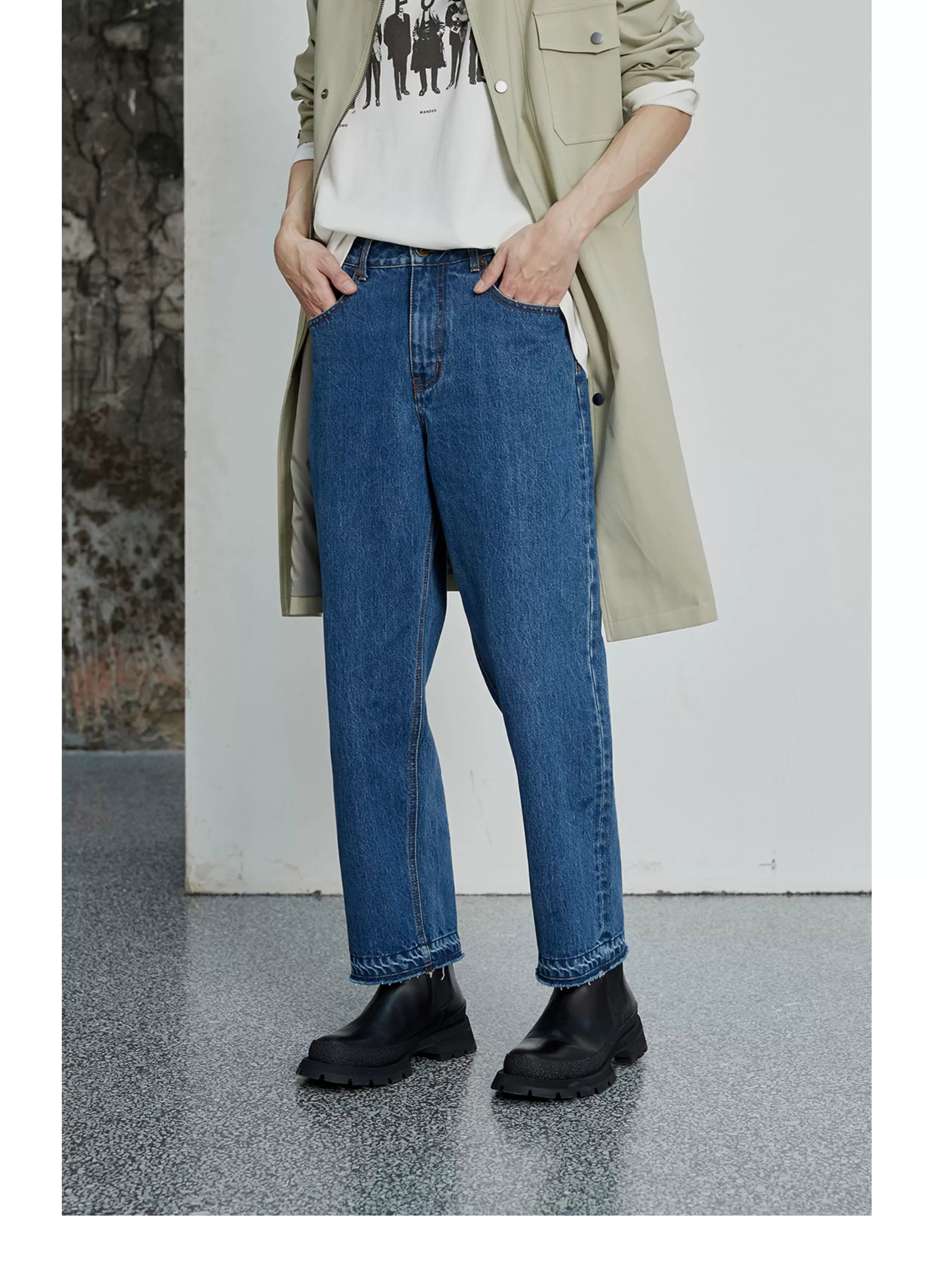 Vintage Washed Distressed Straight Cropped Jeans