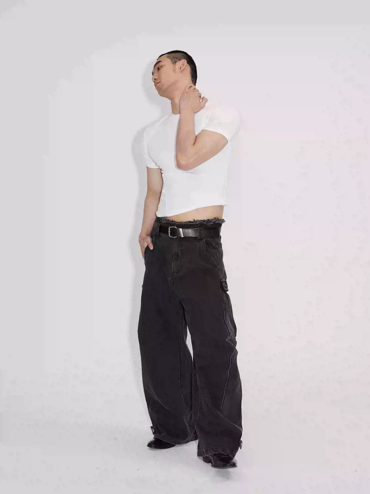 Three-Piece Raw Hem Curved Jeans