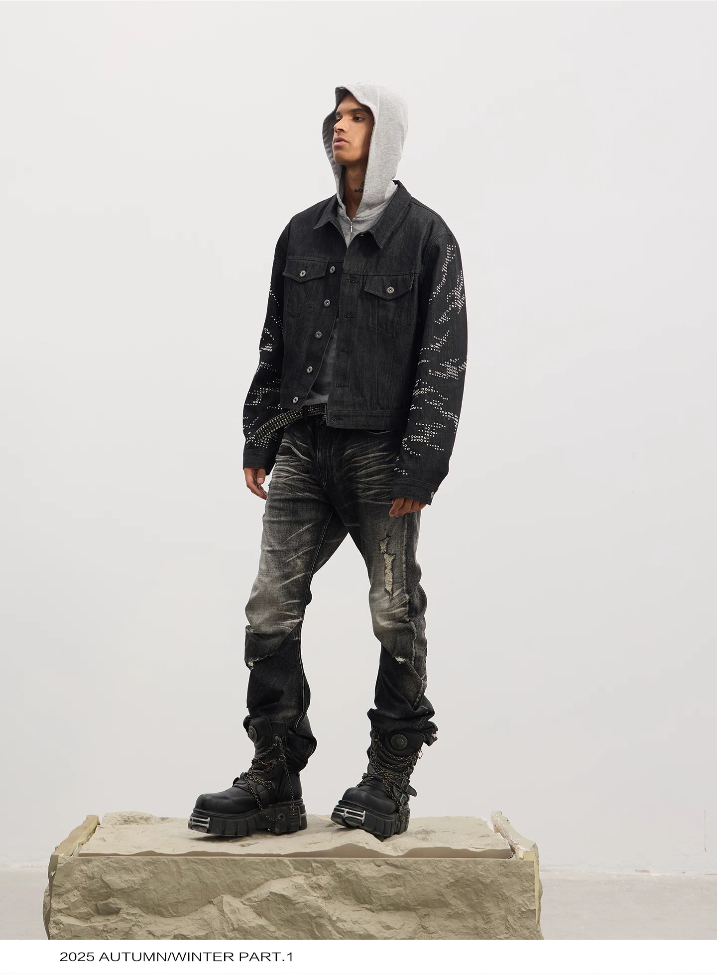 Curved Leg Stretchy Washed Distressed Jeans