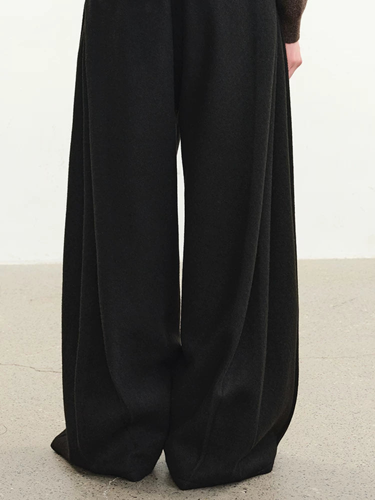 Loose Pleated Wool Pants
