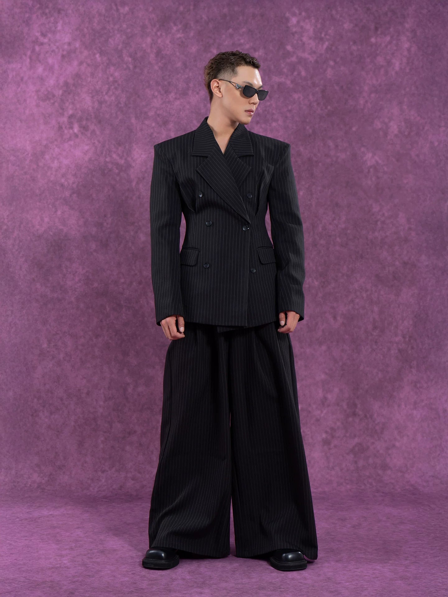 Casual Black Striped Padded Blazers