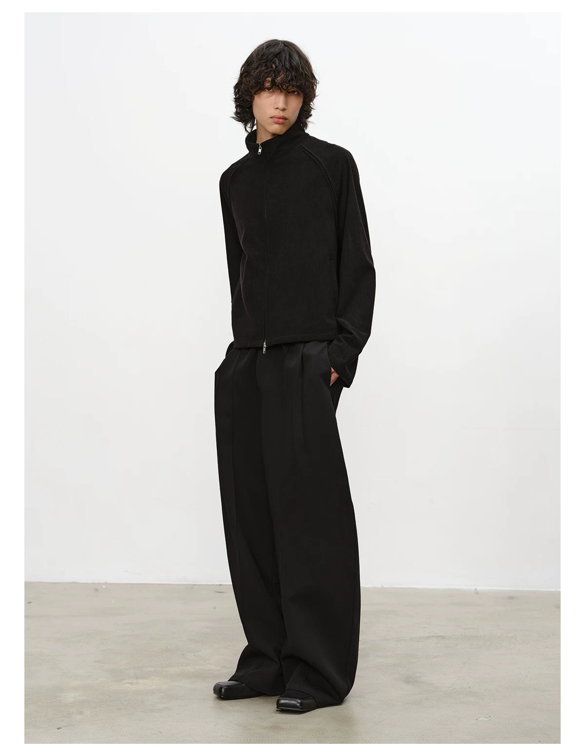 Curved Knife Pleated Wrinkle-resistant Pants