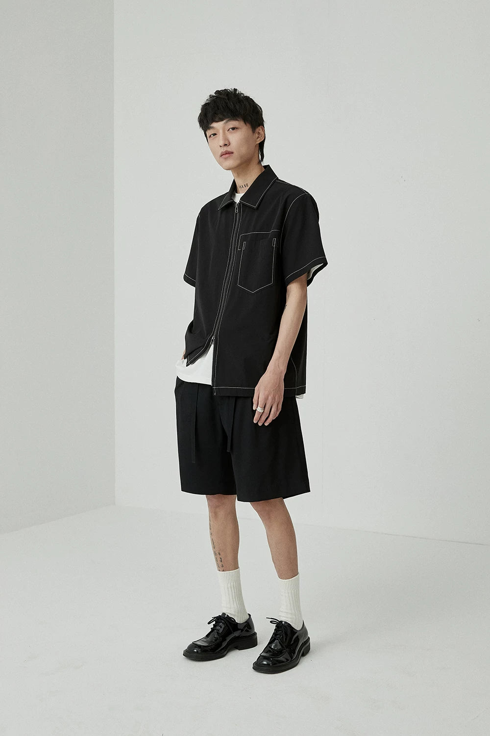 Draped Drawstring Elastic Waist Pleated Shorts