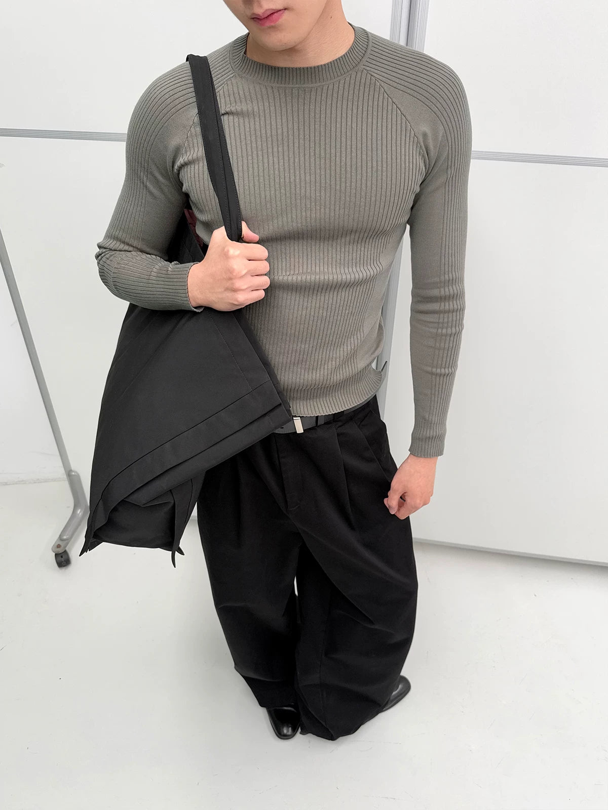 Lightweight Ribbed Knit Long Sleeve