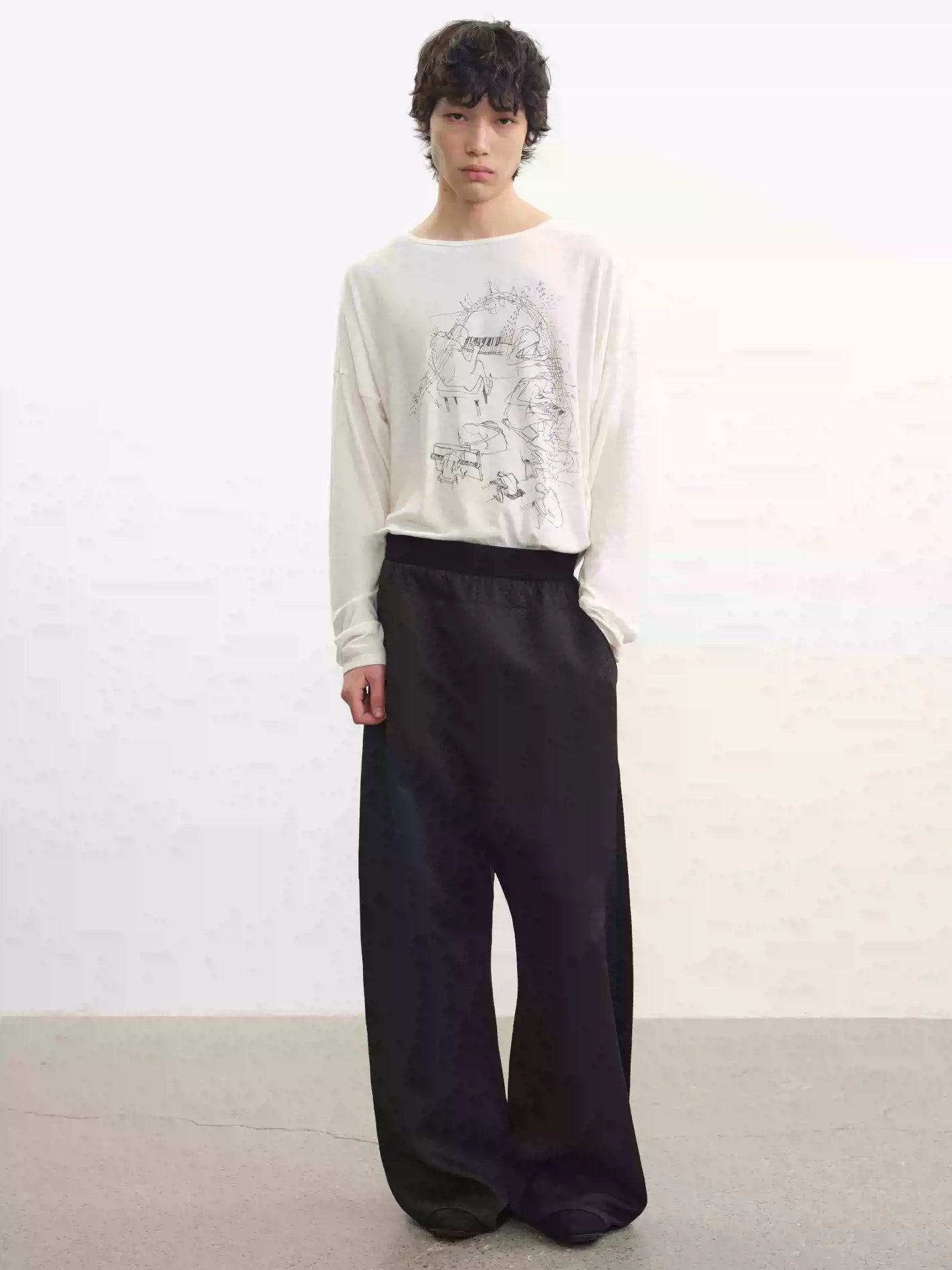 Low Rise Curved Pleated Quilted Pants