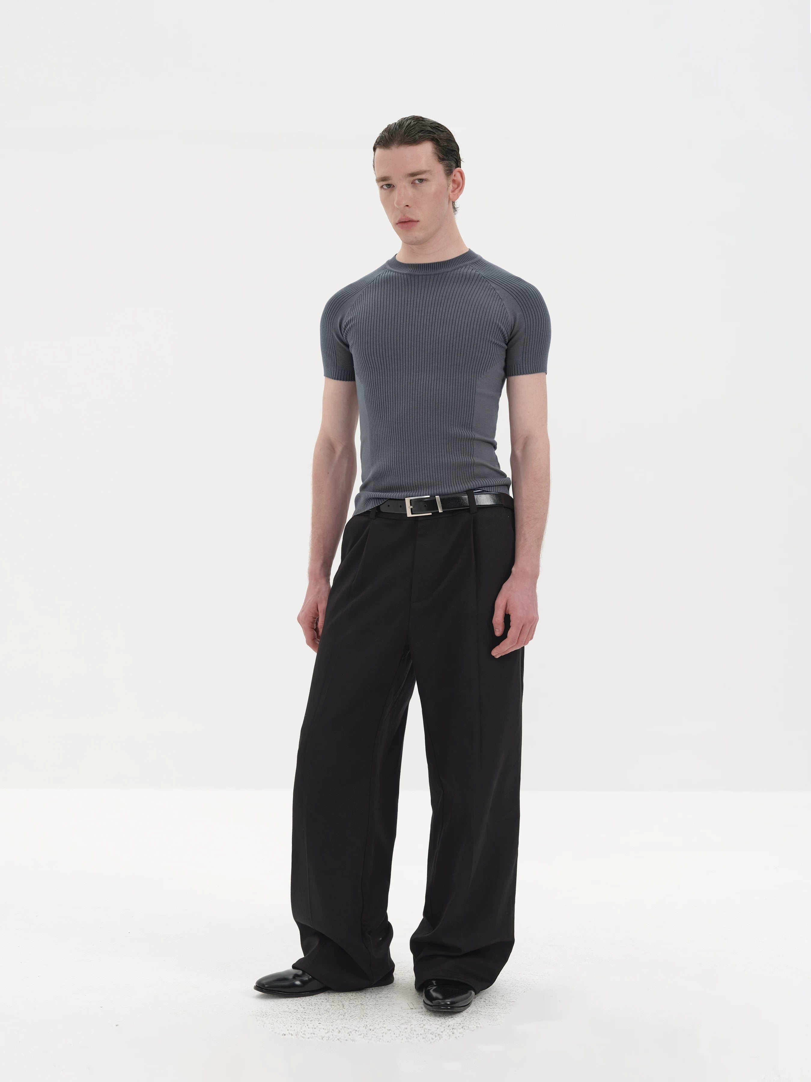 Lightweight Ribbed Short Sleeves