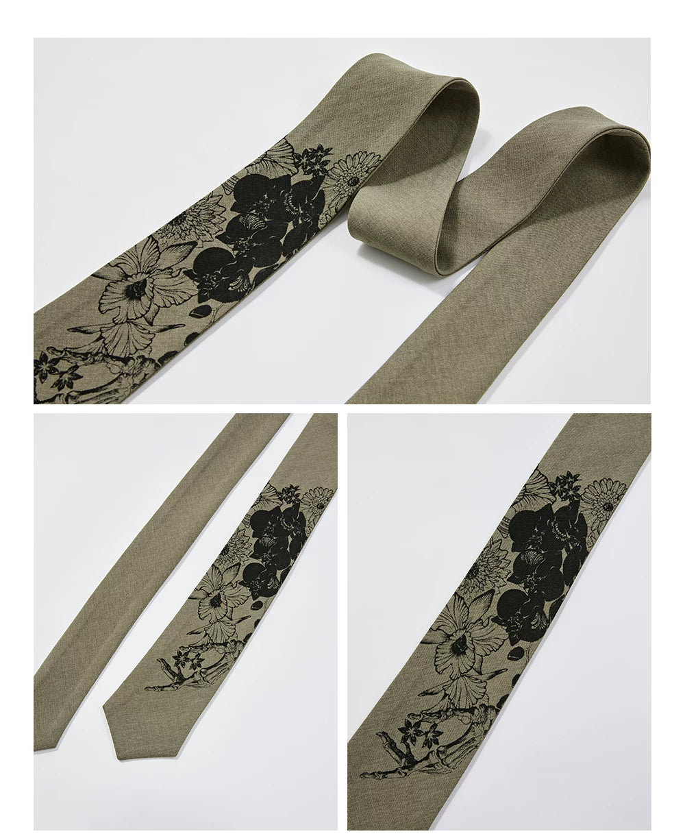 8cm Wide Preserved Flower Print Tie