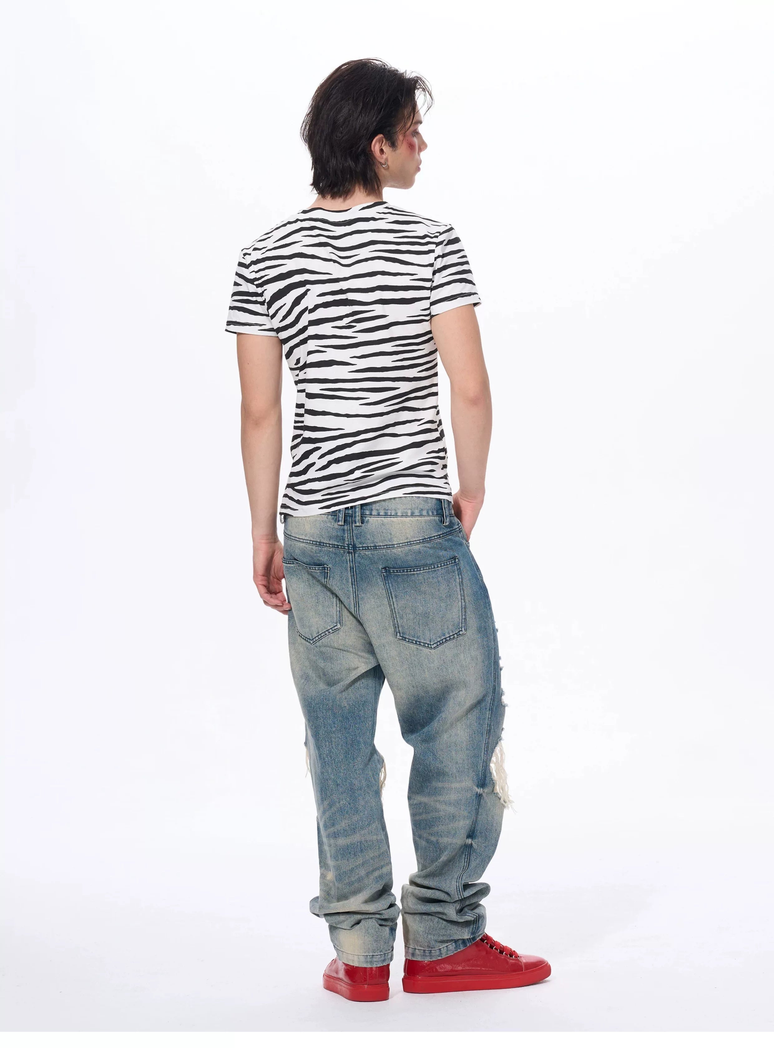 Zebra Print Letter Graphic Crew Neck Tee