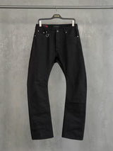 15 Oz Rigid Black Curved Jeans