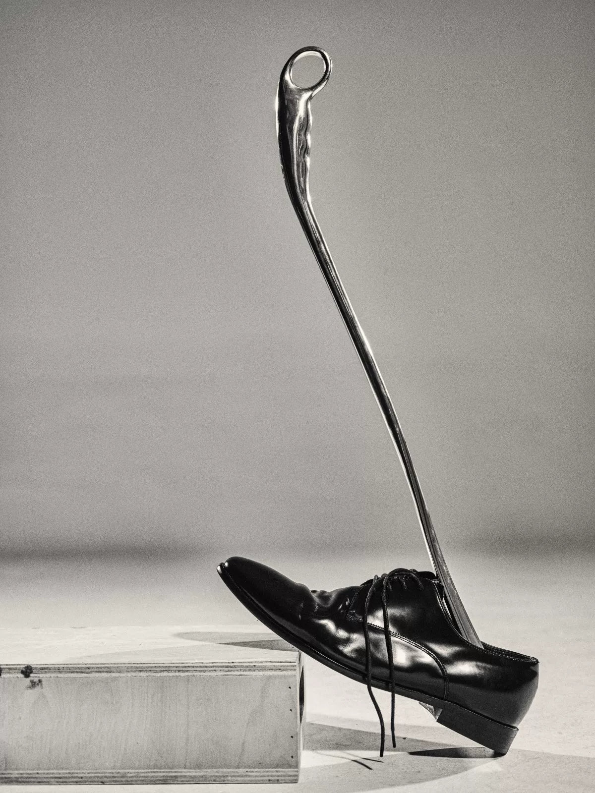 Pointed Toe Pleated Leather Derby Shoes