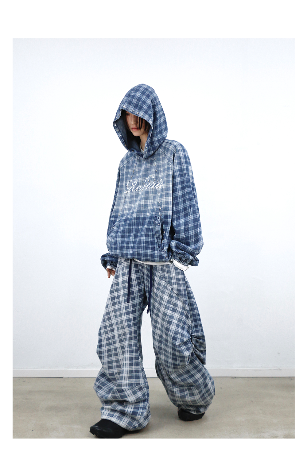 Gradient-Washed Plaid Stud Print Denim Hoodie