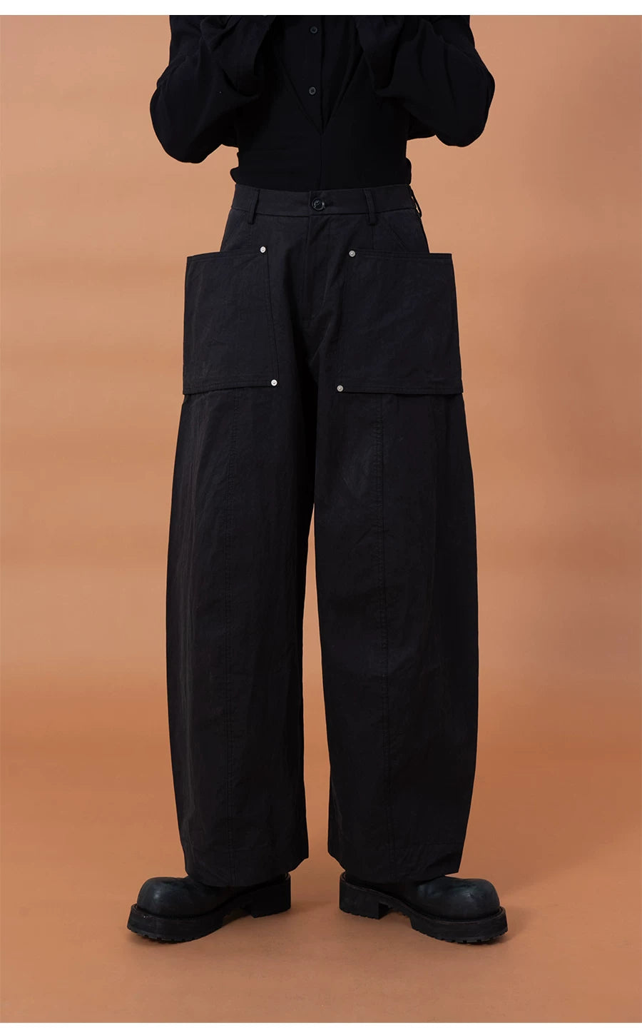 Men's Curved Wide Leg Cargo Pants