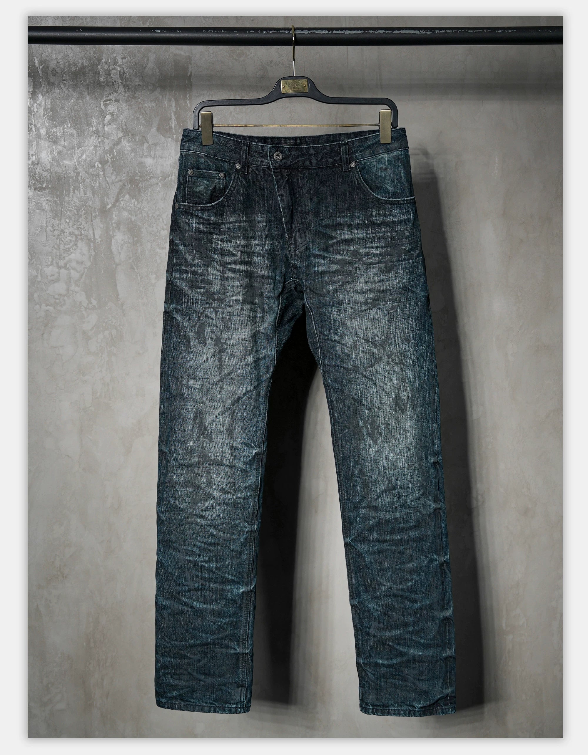 Distressed Washed Blue Straight Leg Jeans