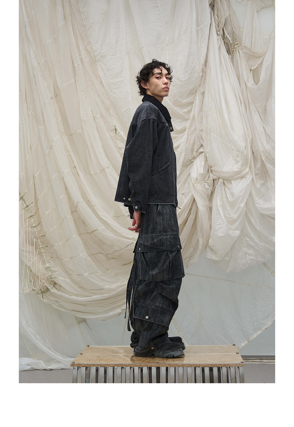 Washed Pleated Adjustable Strap Parachute Pants