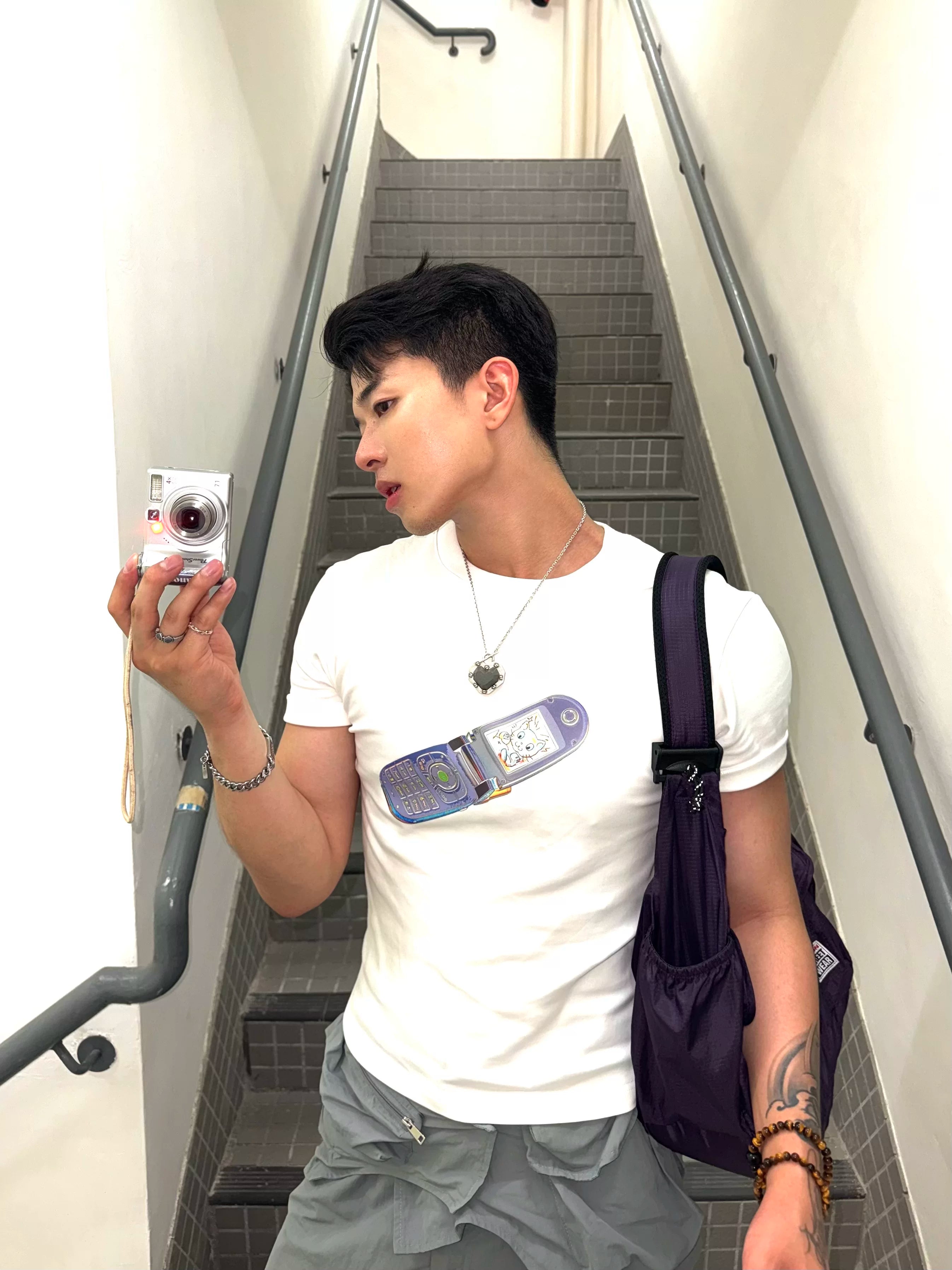 Y2K Retro Flip Phone Pet Tee