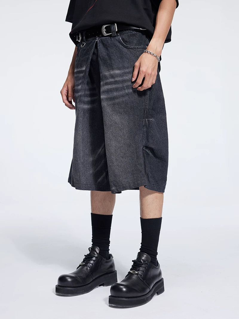 Special Waistband Tailored Washed Denim Shorts