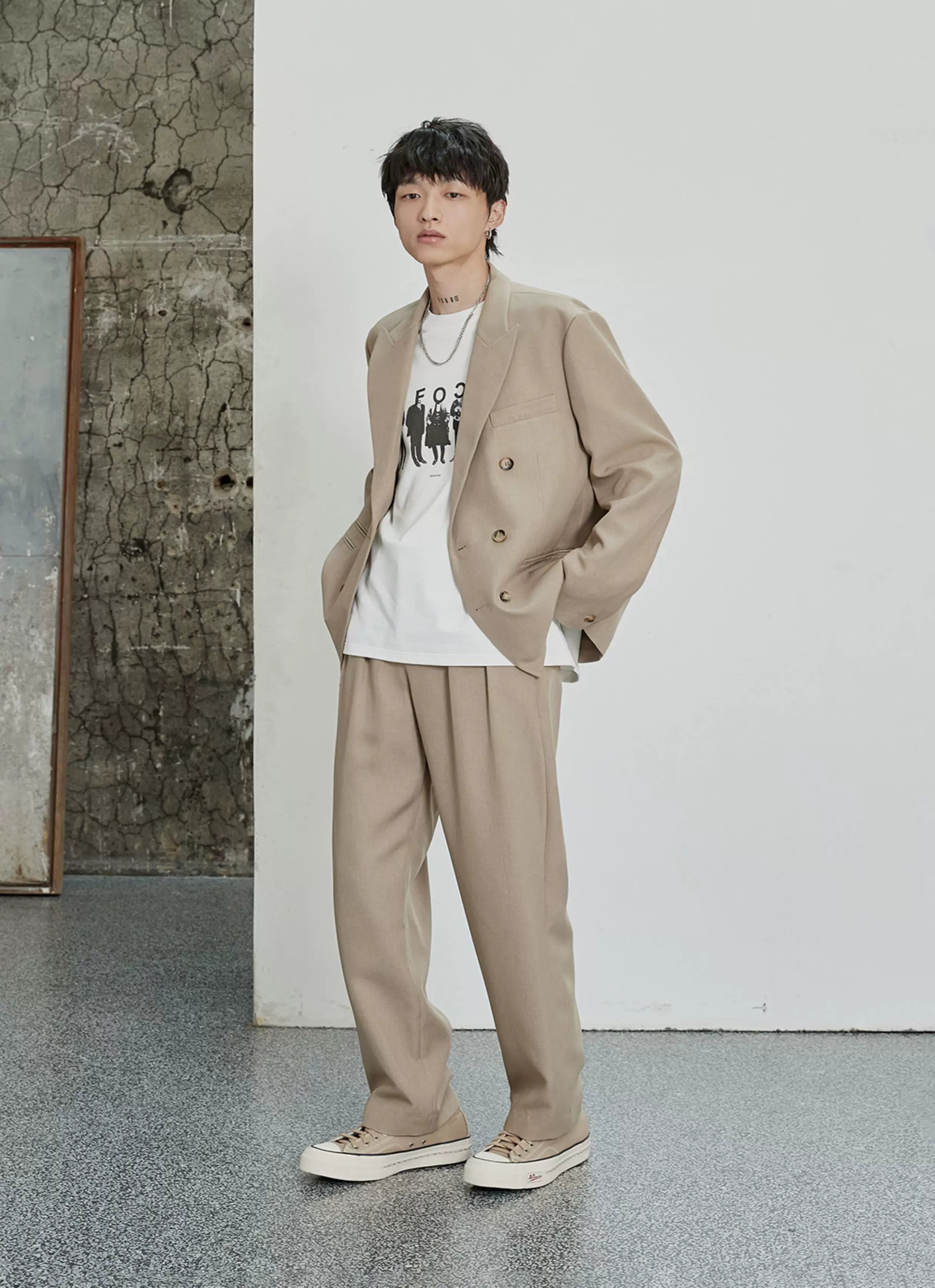 Pleated Wide Leg Suit Pants