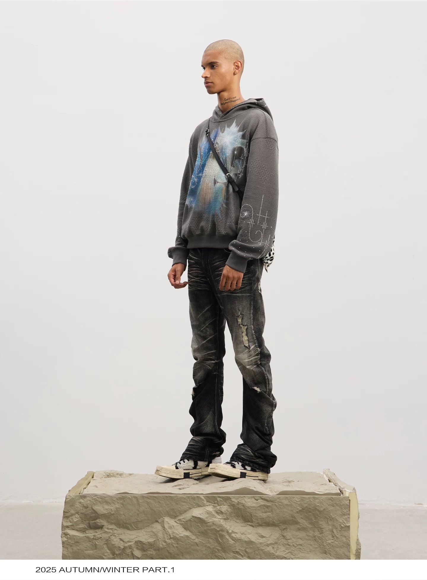 Curved Leg Stretchy Washed Distressed Jeans