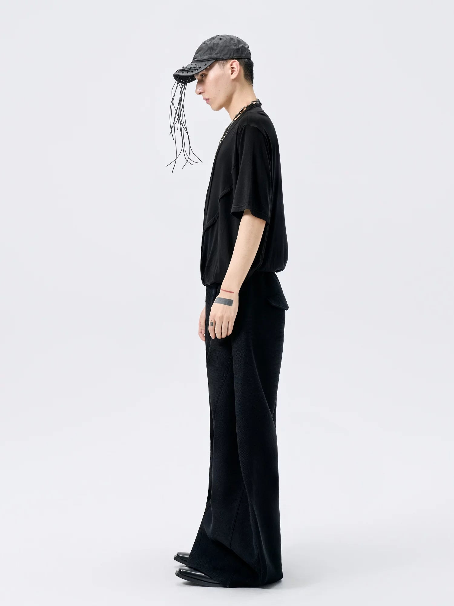 Black Y-Neck Magnetic Double Door Tee