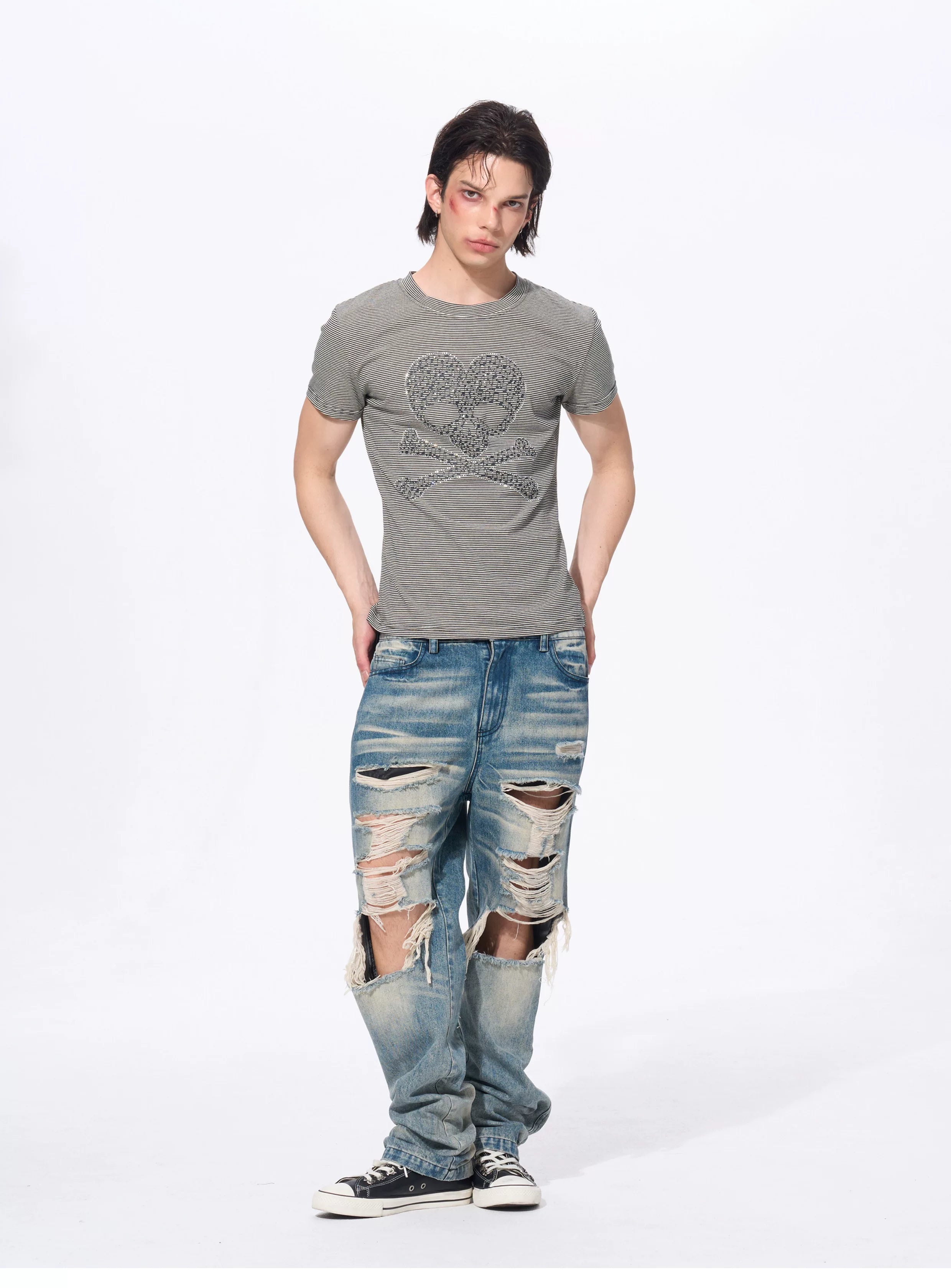 Men’s Striped Skull Print T-Shirt