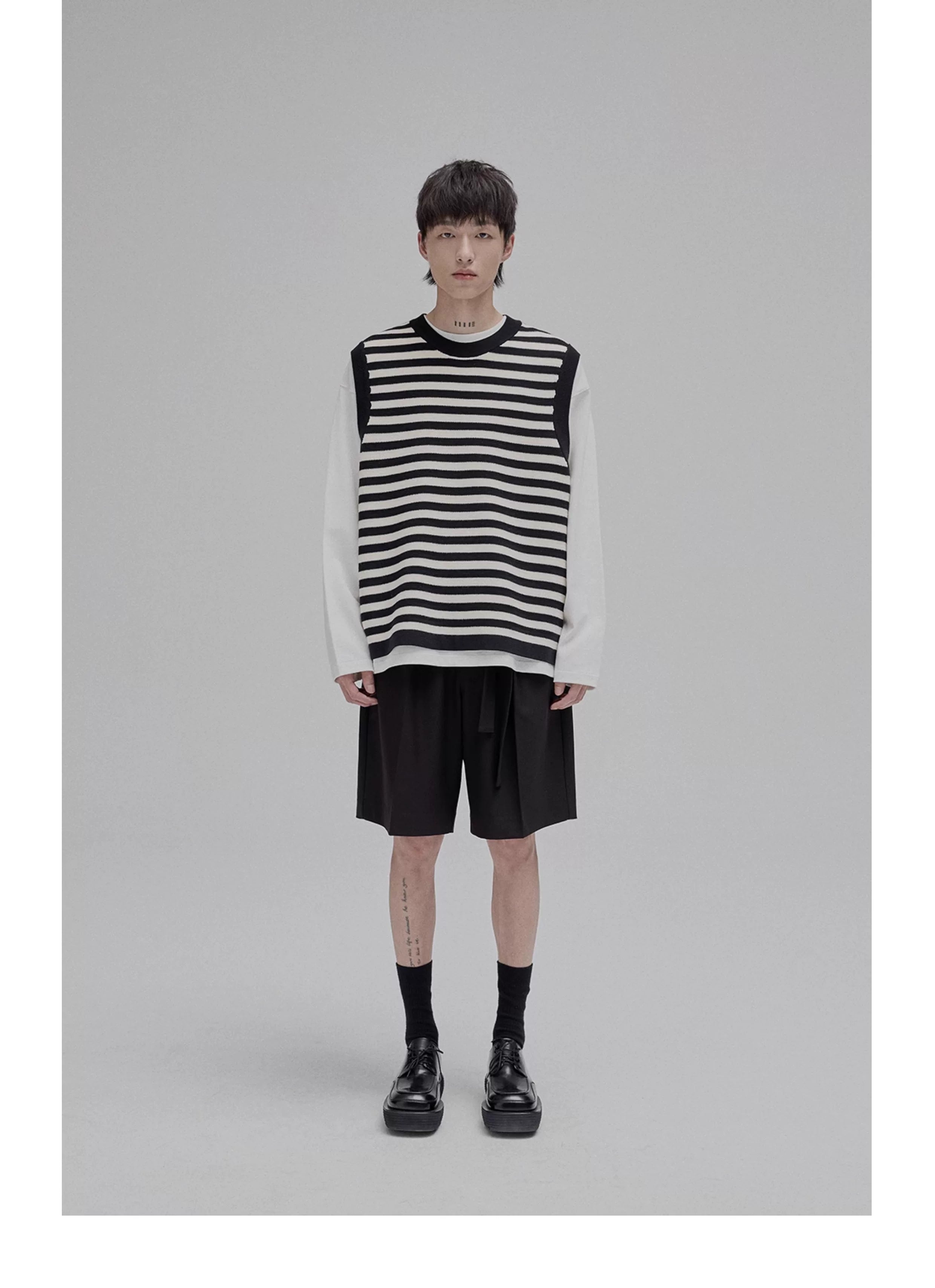 Draped Drawstring Wide Shorts