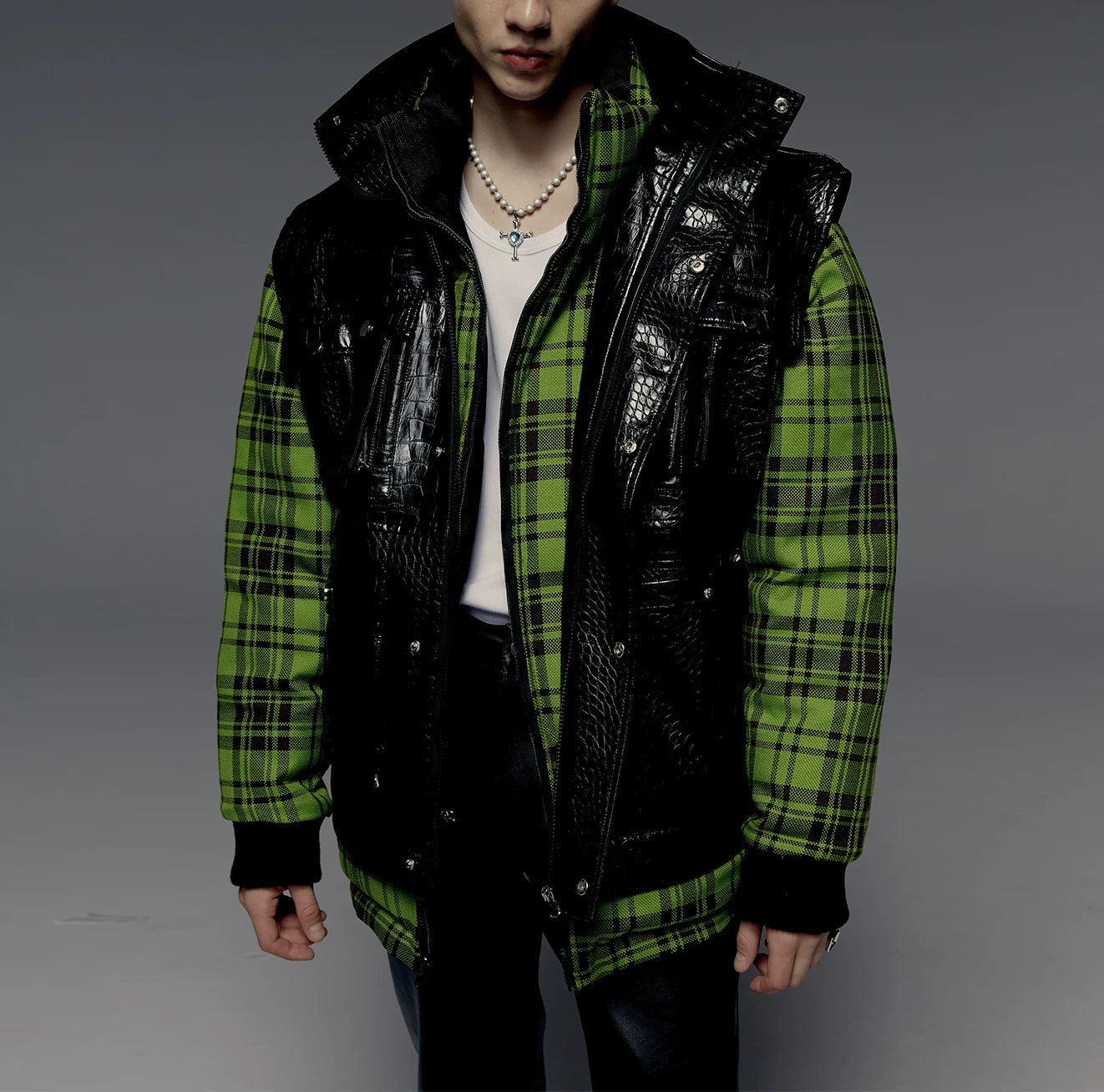 Croc Embossed Multi-pocket Sleeveless Leather Jacket