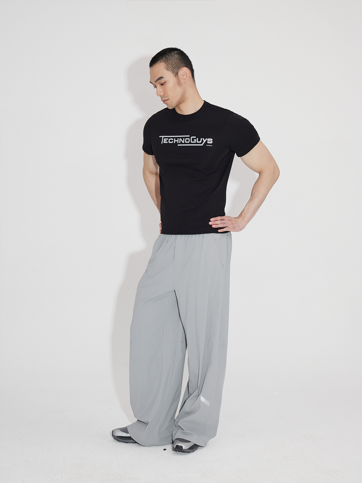 Structured Lightweight Printed Short Sleeve Tees