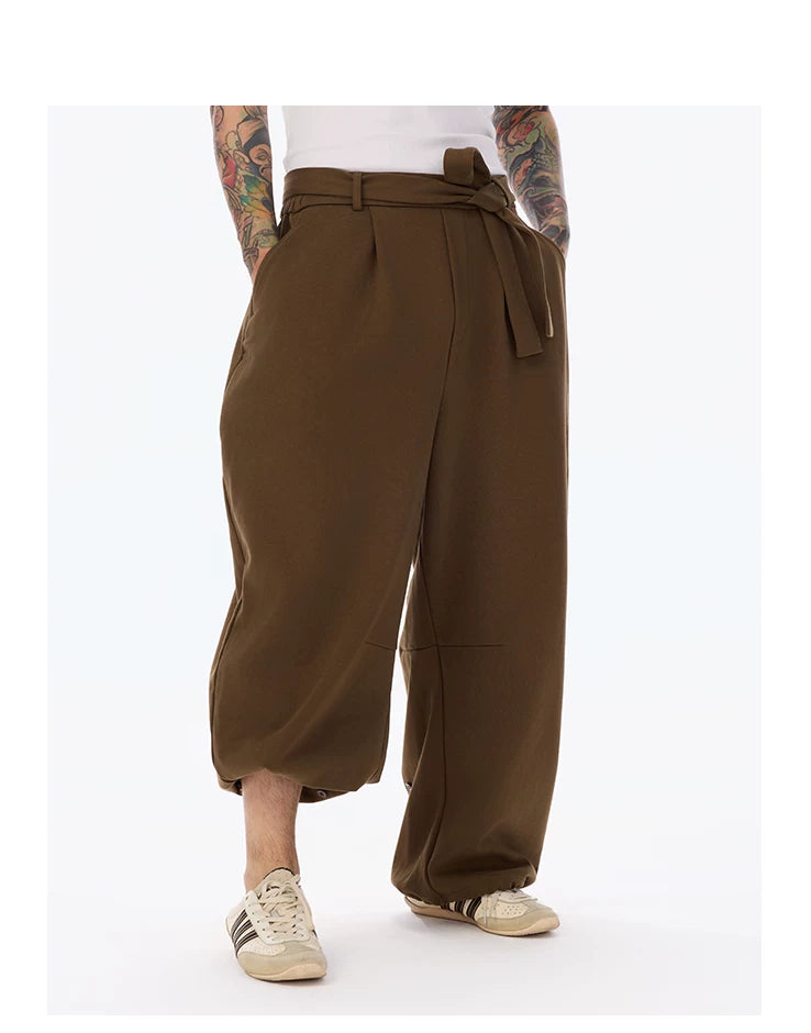 Oversized High-Waisted Curved Sweatpants