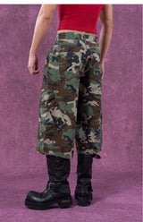 Seven-inch Pocketed Camo Vintage Cargo Shorts
