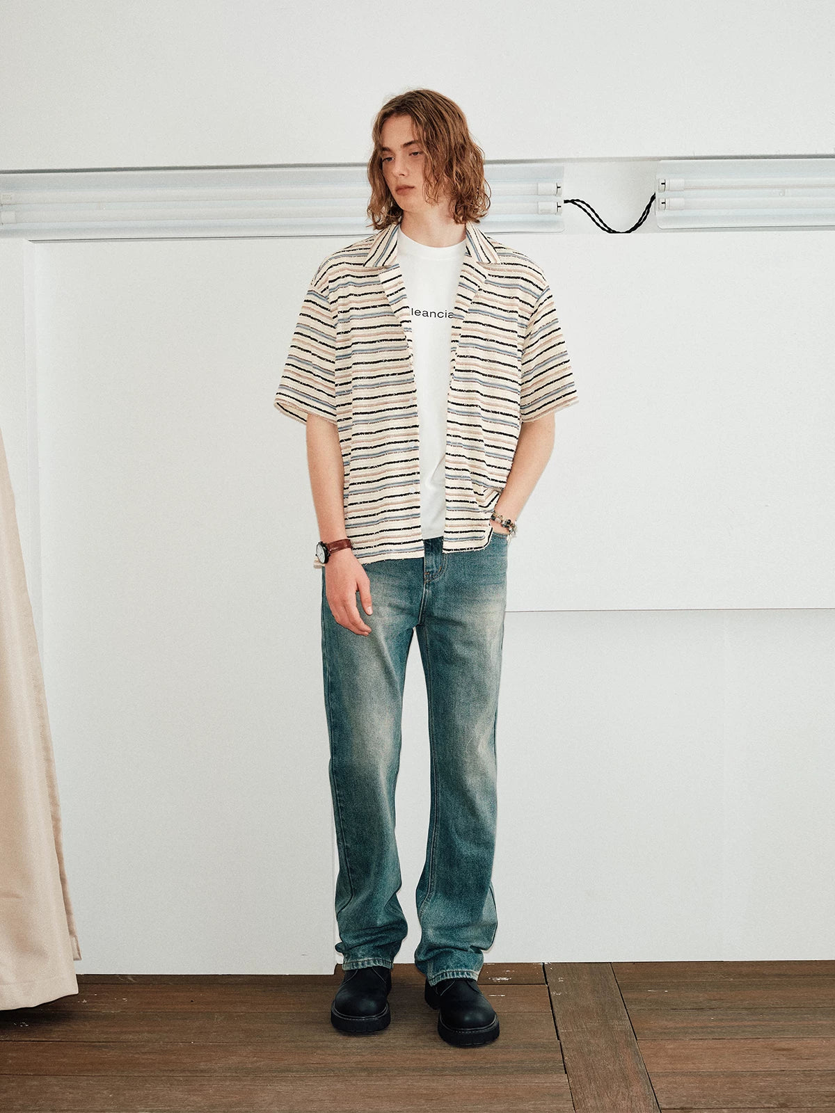 Washed Slim Flared Cleanfit Jeans