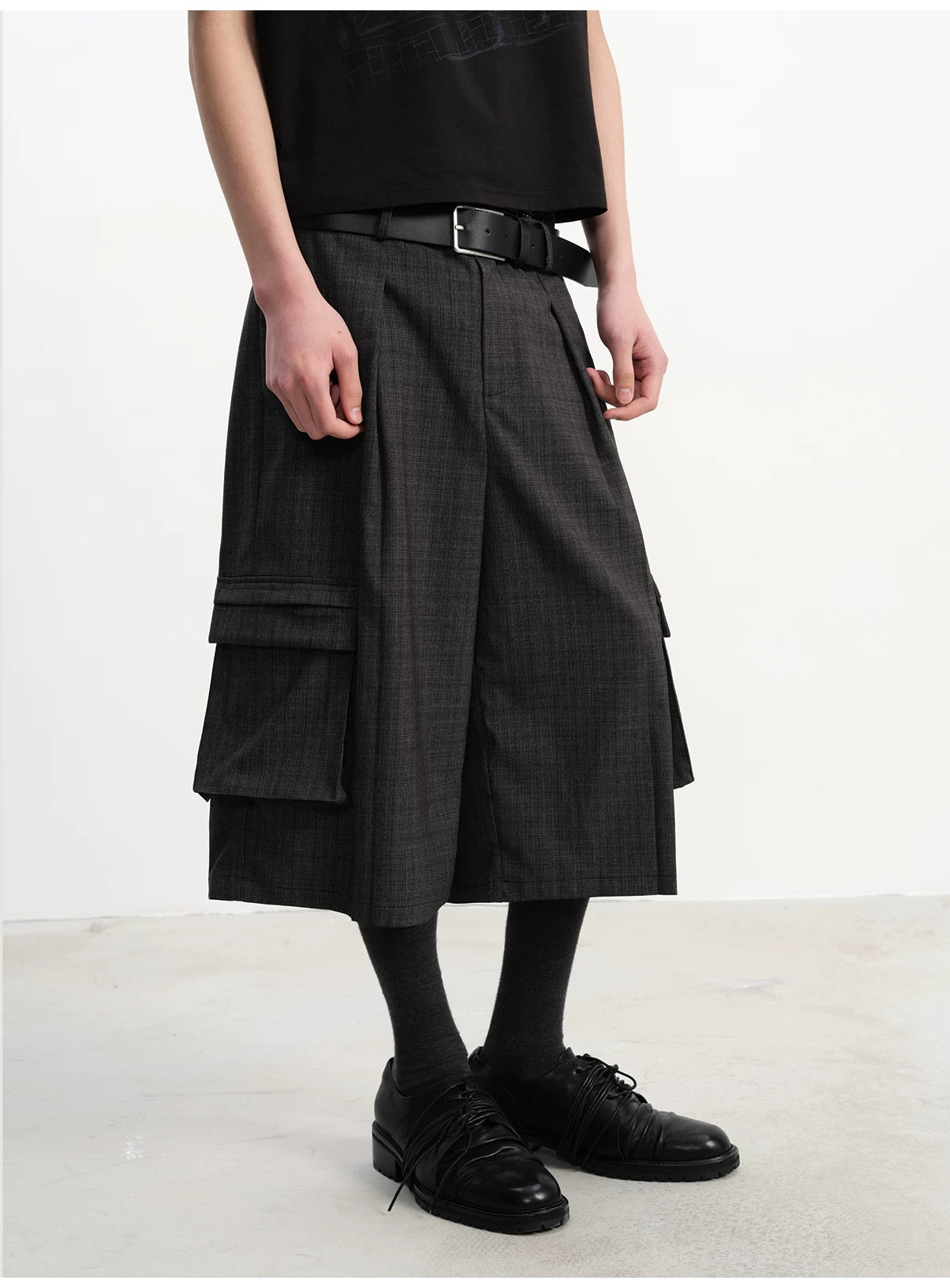 Straight Plaid Pleated Cargo Shorts