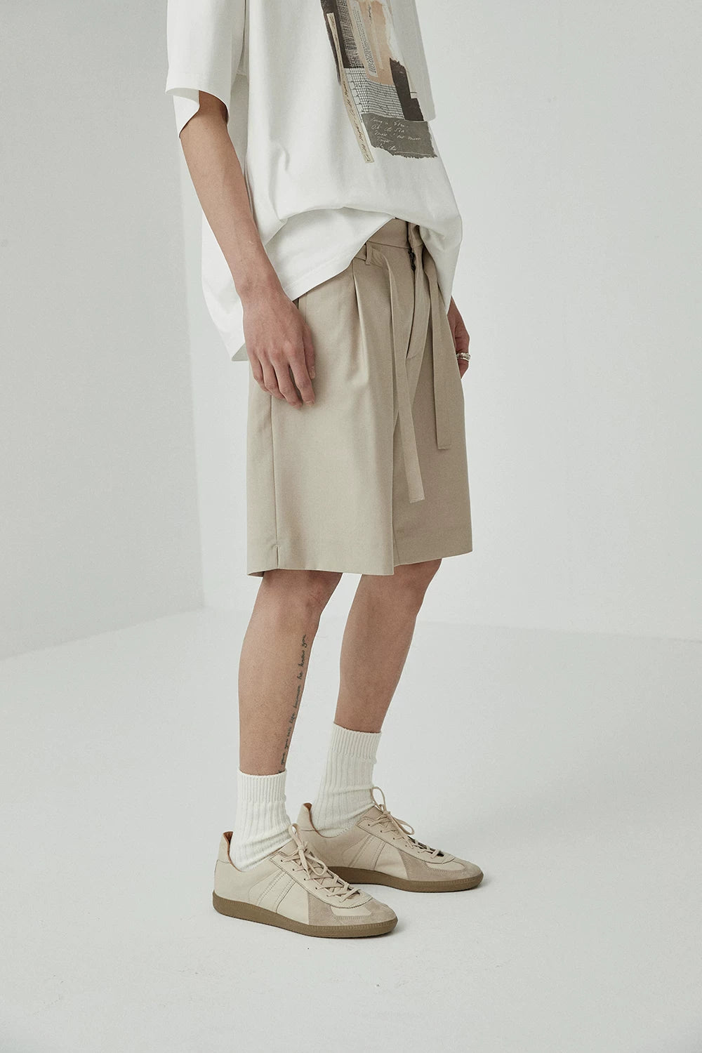 Draped Drawstring Elastic Waist Pleated Shorts