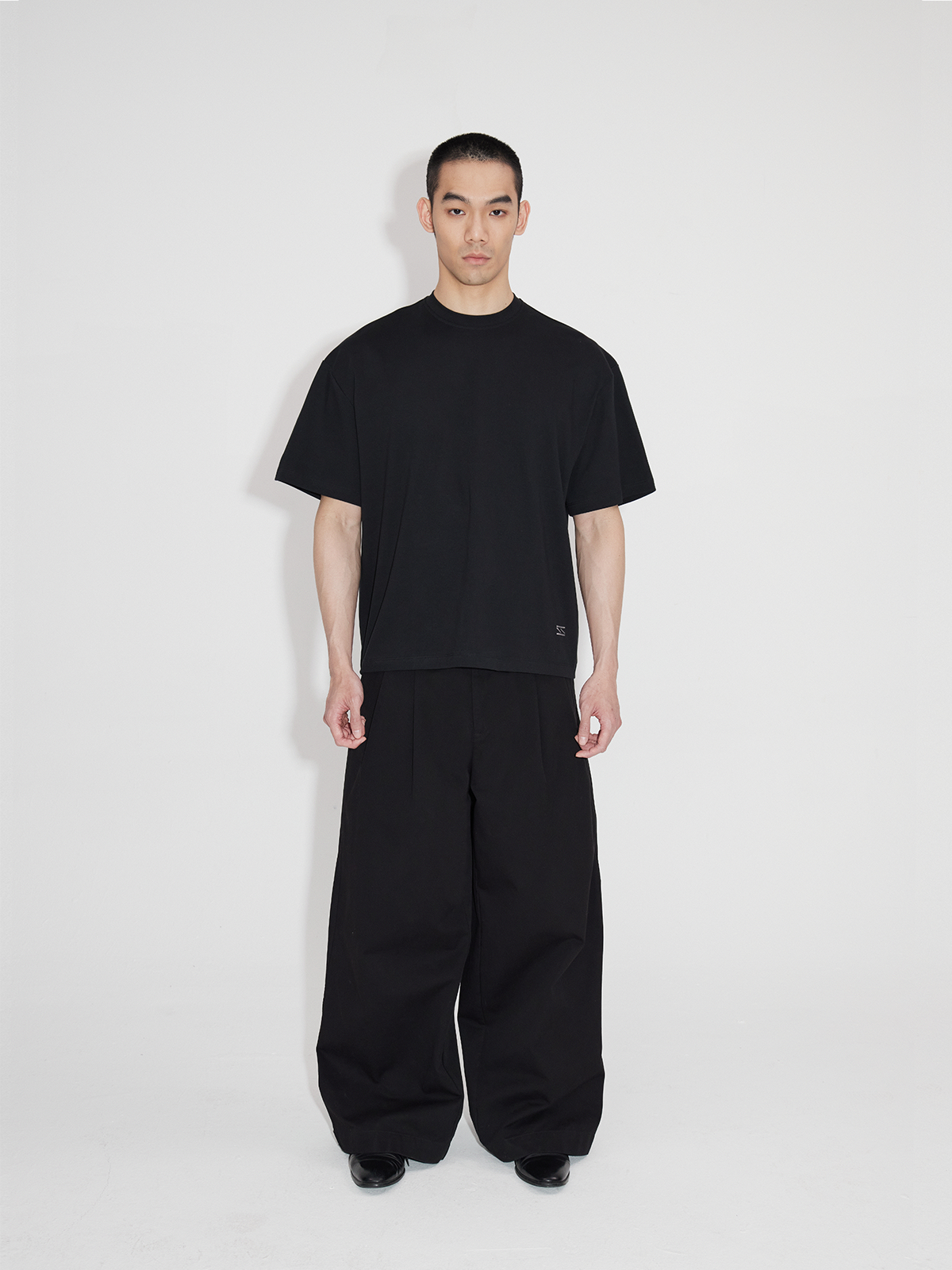 Oversized Short Sleeve Broad Shoulder Tees