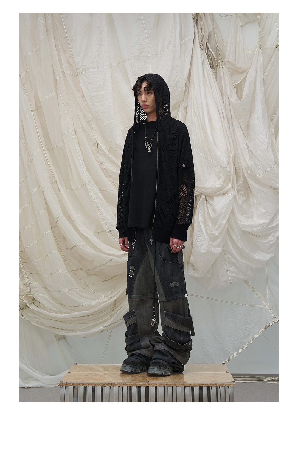 Slim Fit Ninja Sleeve Cutout Hoodie