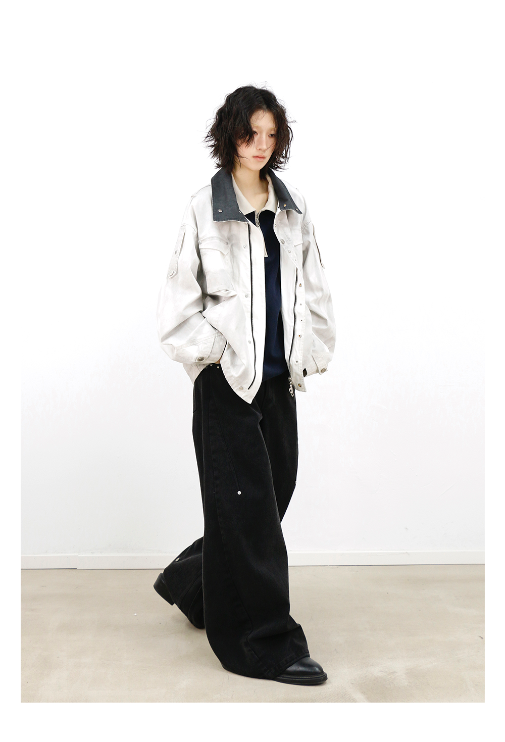 Studded Deconstructed Washed Two-tone A-line Jeans