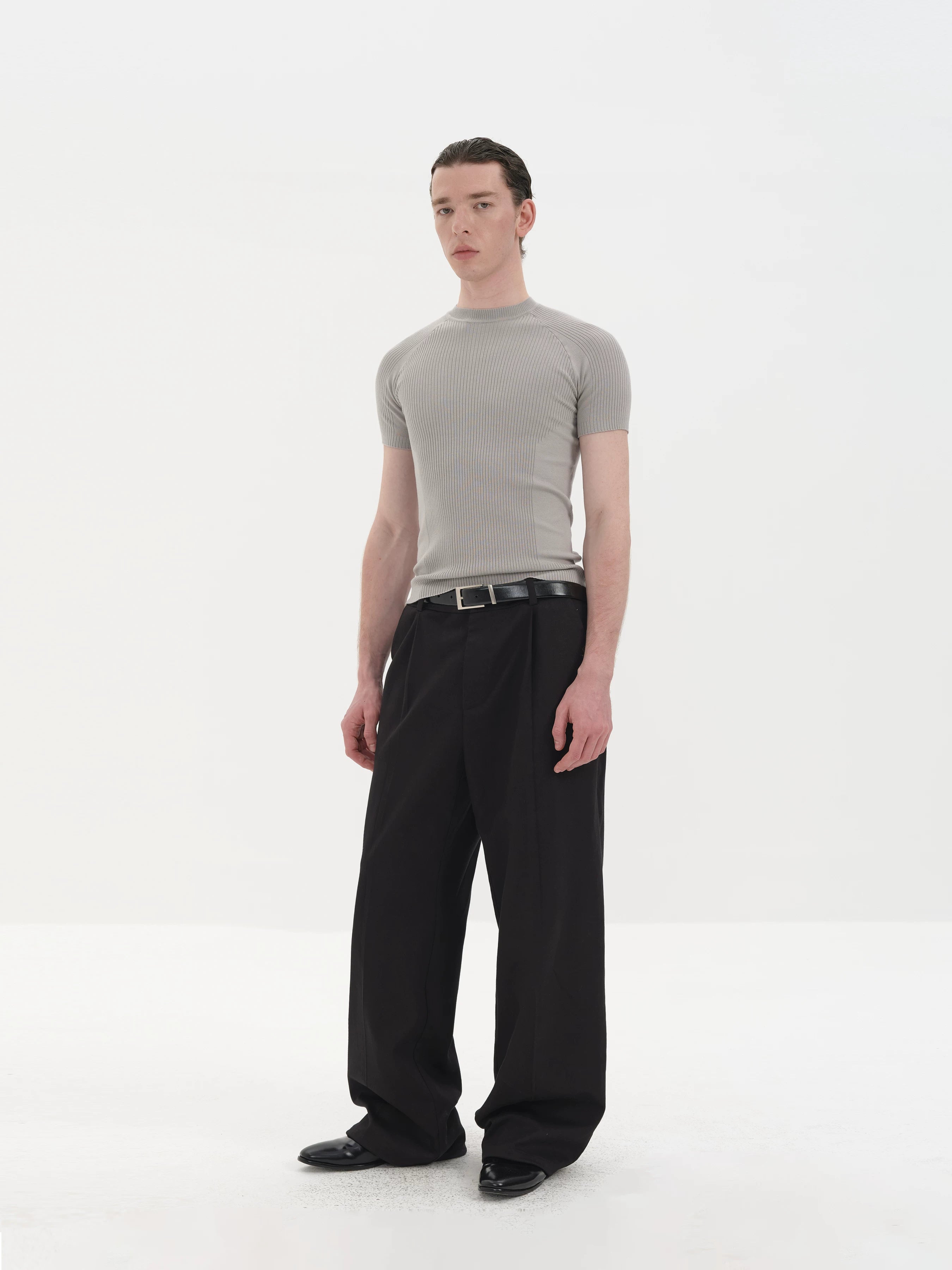 Lightweight Ribbed Short Sleeves