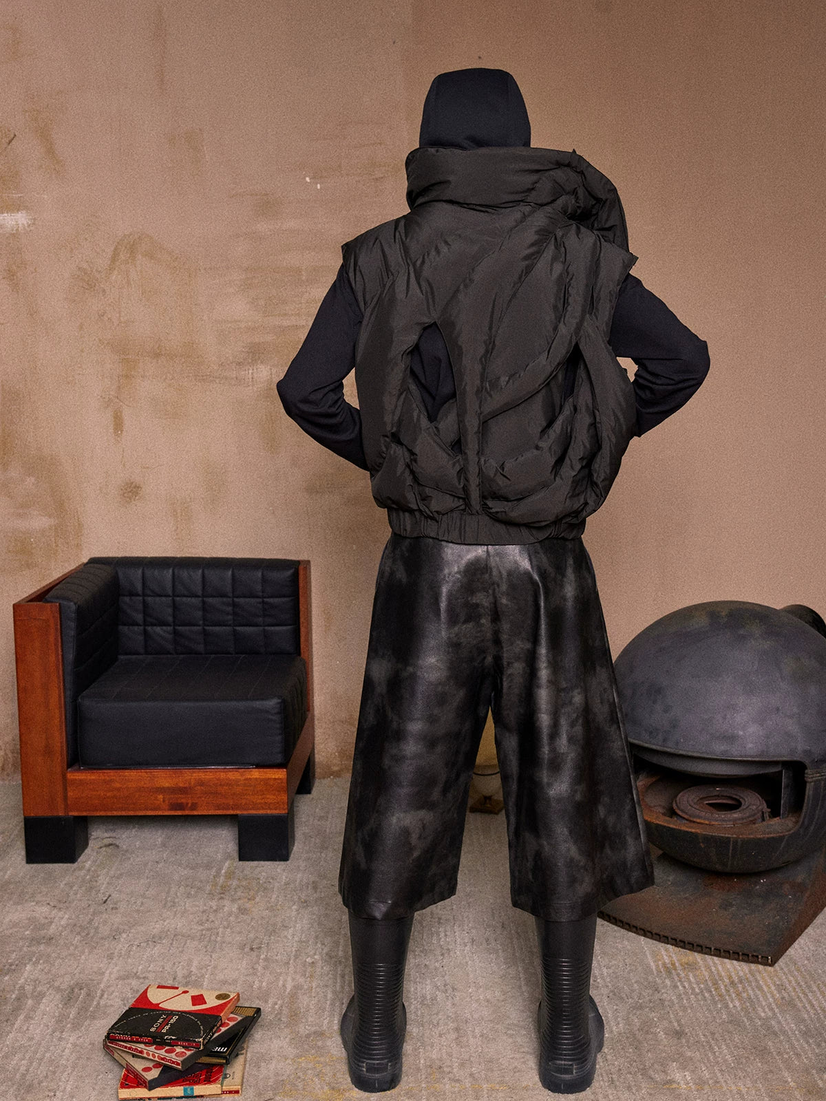 Punk Loose Leather Zippered Cropped Pants