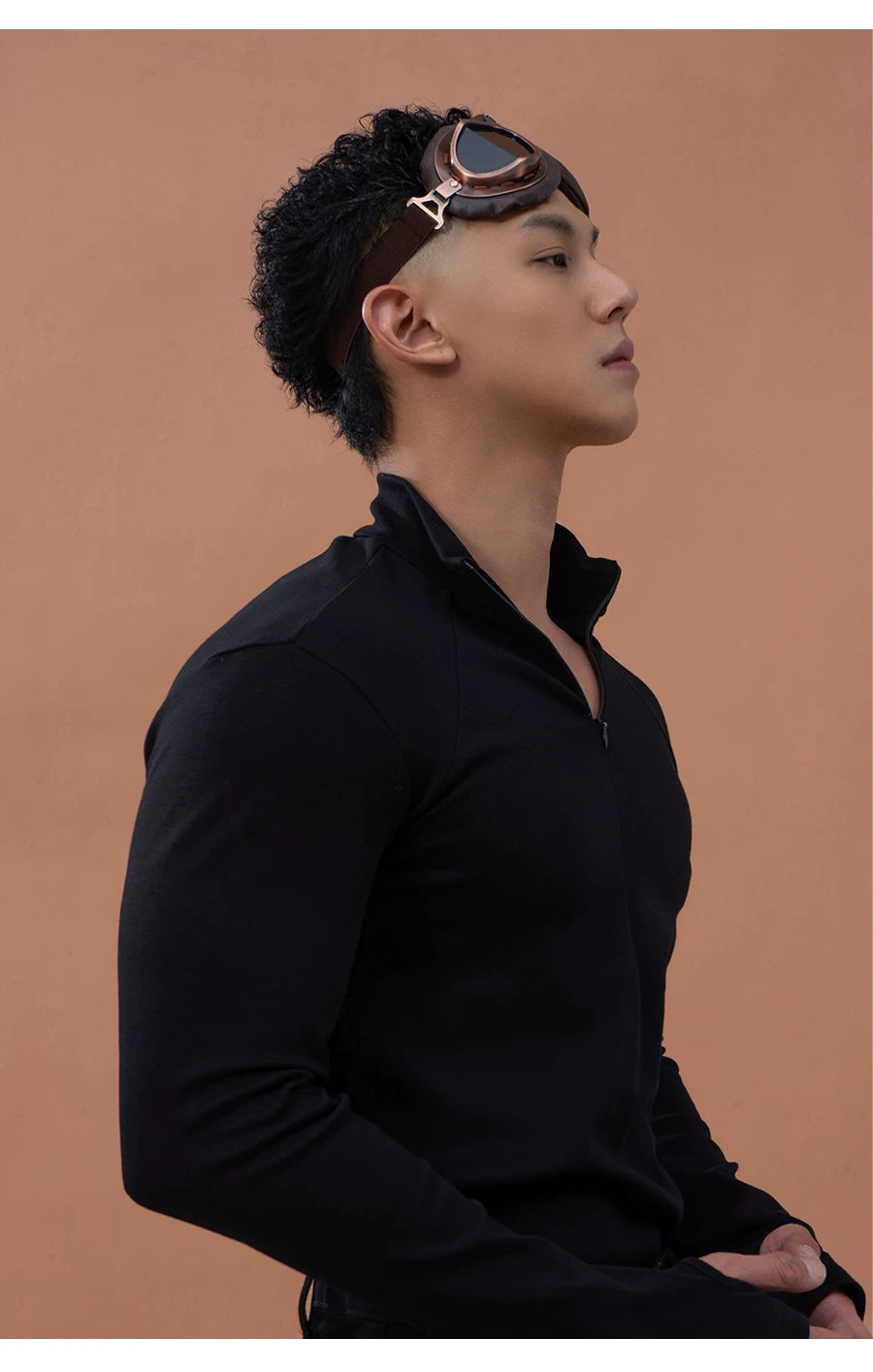 Men's Slim Zip Mock Neck Tee