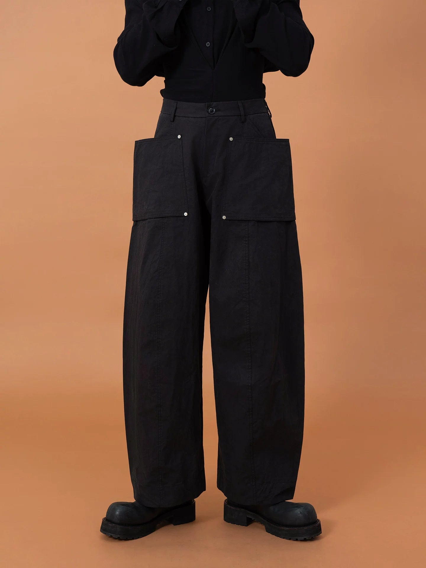 Men's Curved Wide Leg Cargo Pants