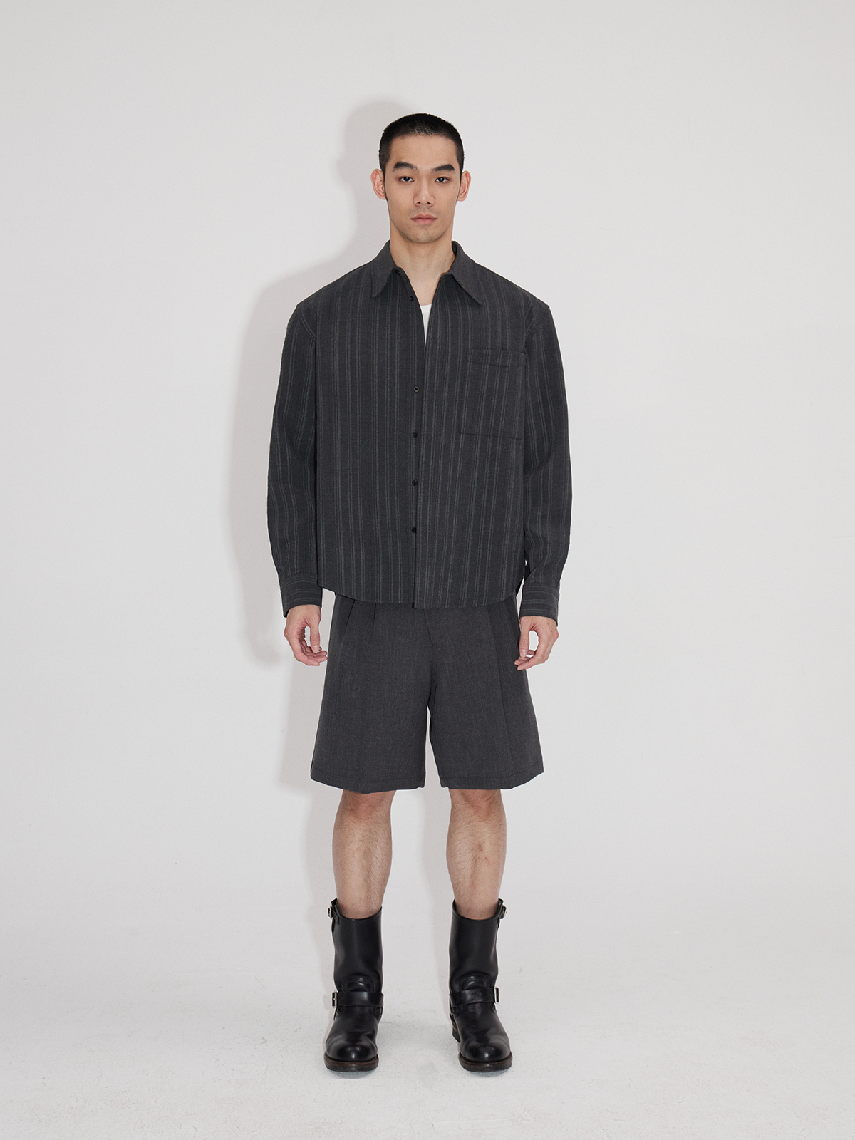 Wrinkle-Resistant Chest Pocket Shirts
