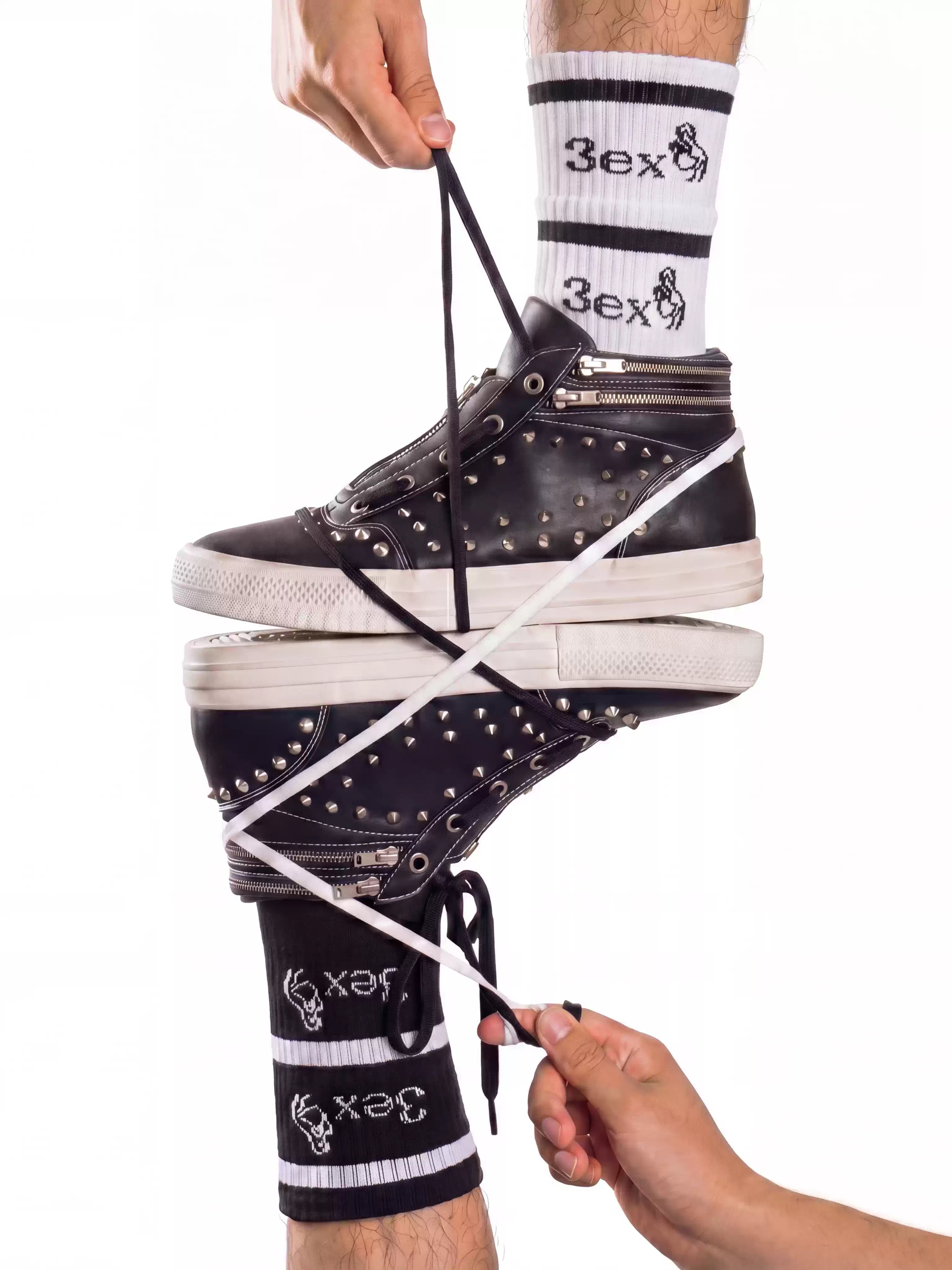 Men's Rivet Mid-top Skate Shoes