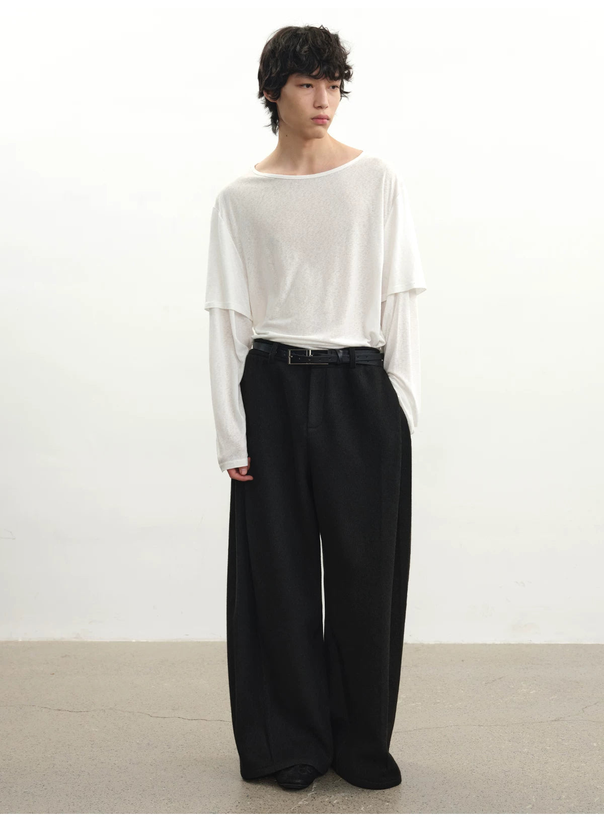 Loose Pleated Wool Pants