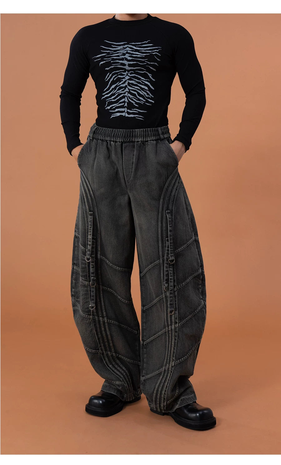 Men's Gray Curved Wide Leg Jeans