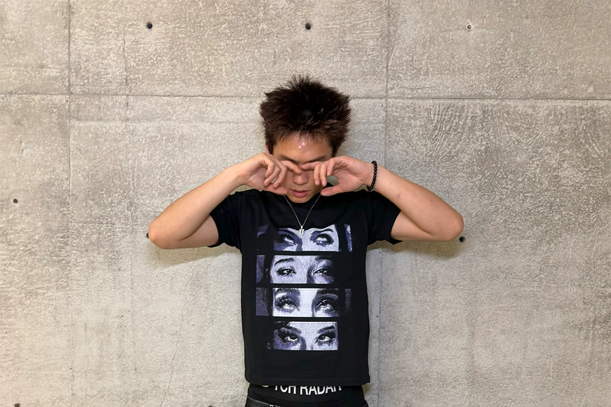 Vintage Washed Graphic Slim Tee