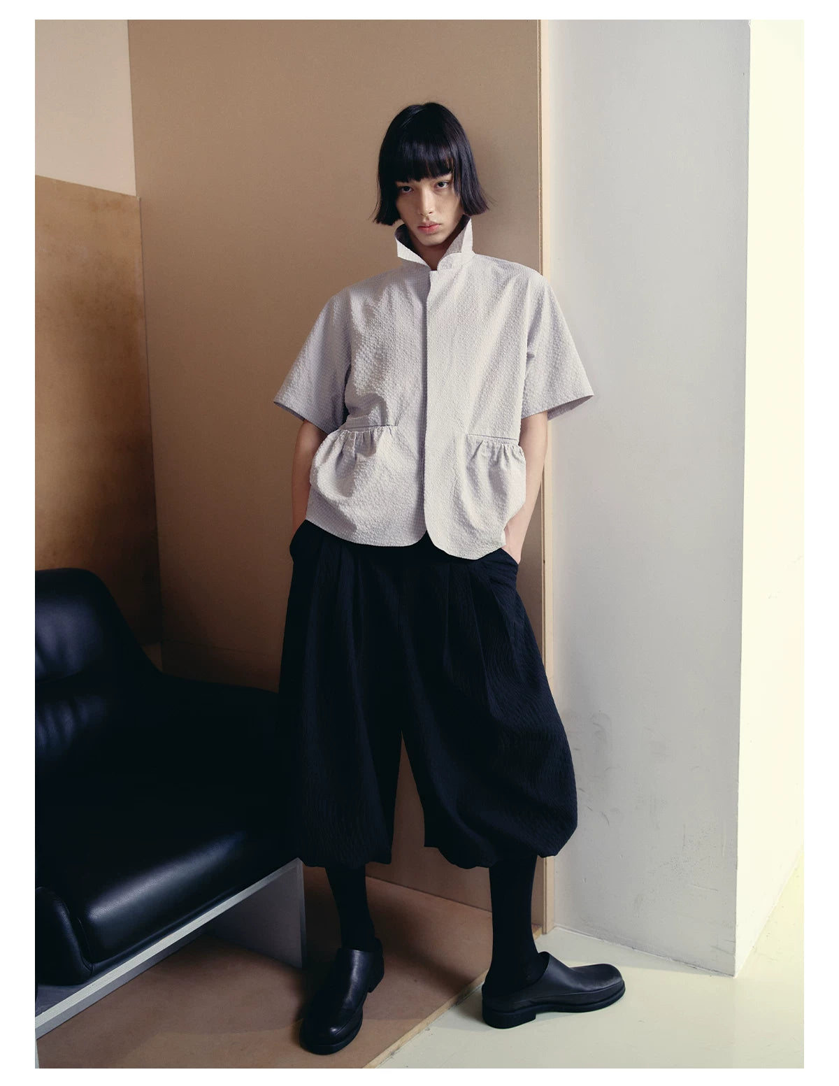 Short Sleeve Bubble Pleat Drawstring Shirt