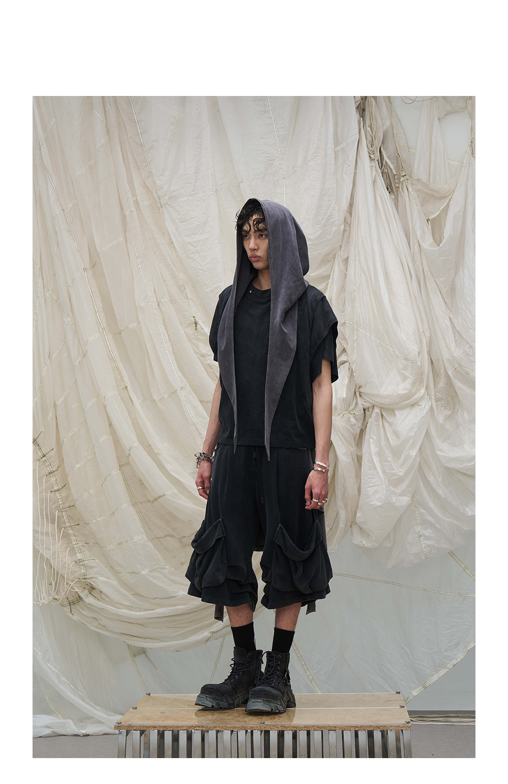 Cropped Washed Detachable Pocket Sweatpants