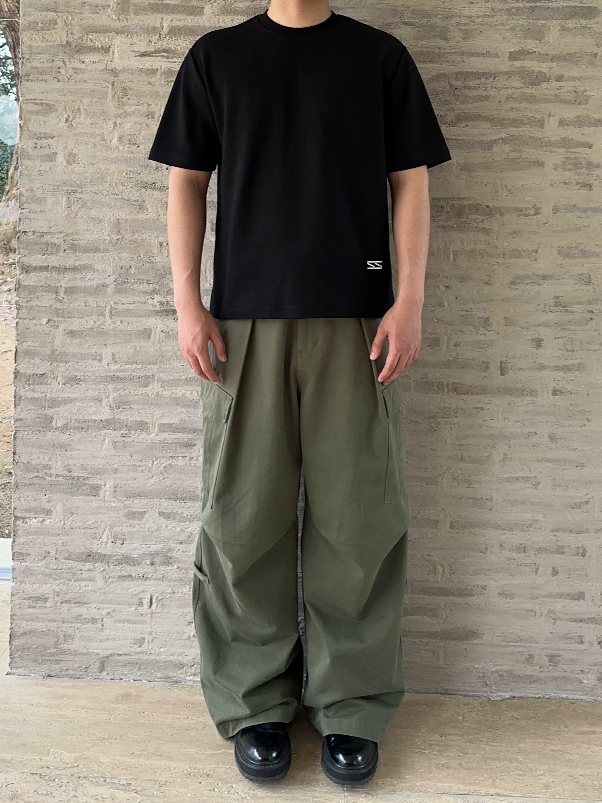 Basic Oversized Silver Foil Cool Tees